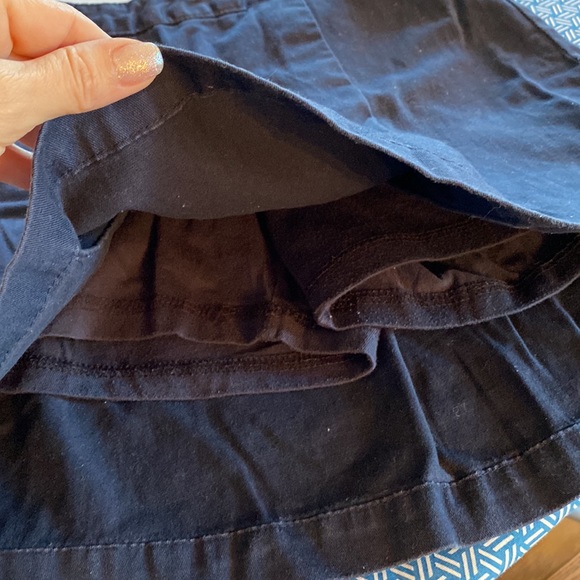 Girl’s Uniform Skirt with built in bike shorts… Old Navy - Picture 3 of 3